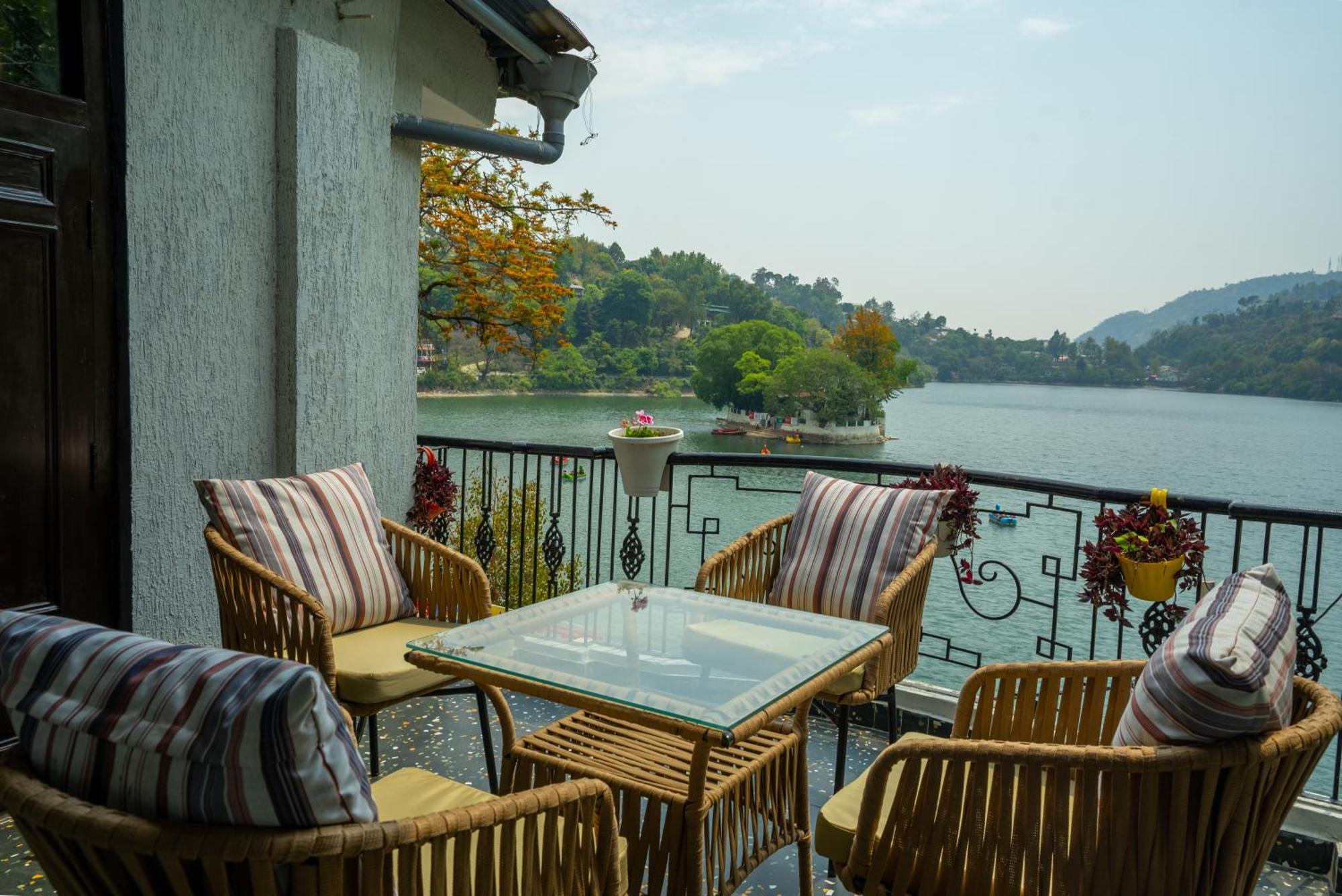 The Lake Hill Nainital Extérieur photo