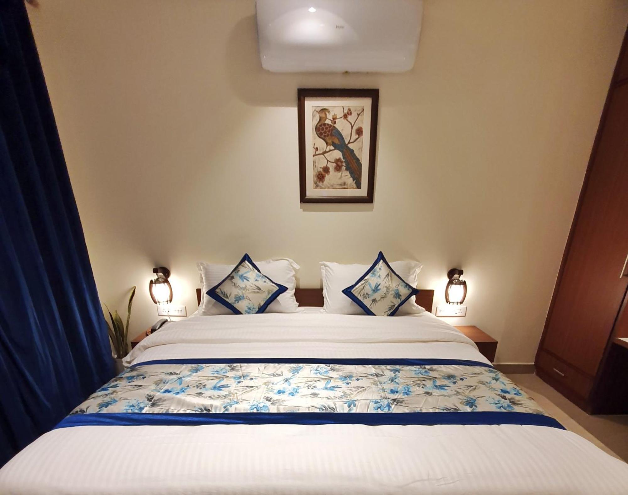 The Lake Hill Nainital Extérieur photo